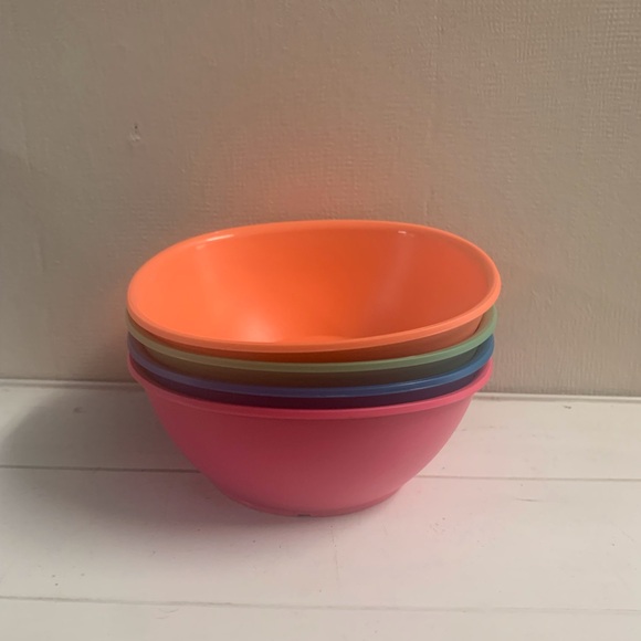 ❇️Sold Out❇️ Tupperware Legacy Reheatable Large Bowl Set - Picture 2 of 4